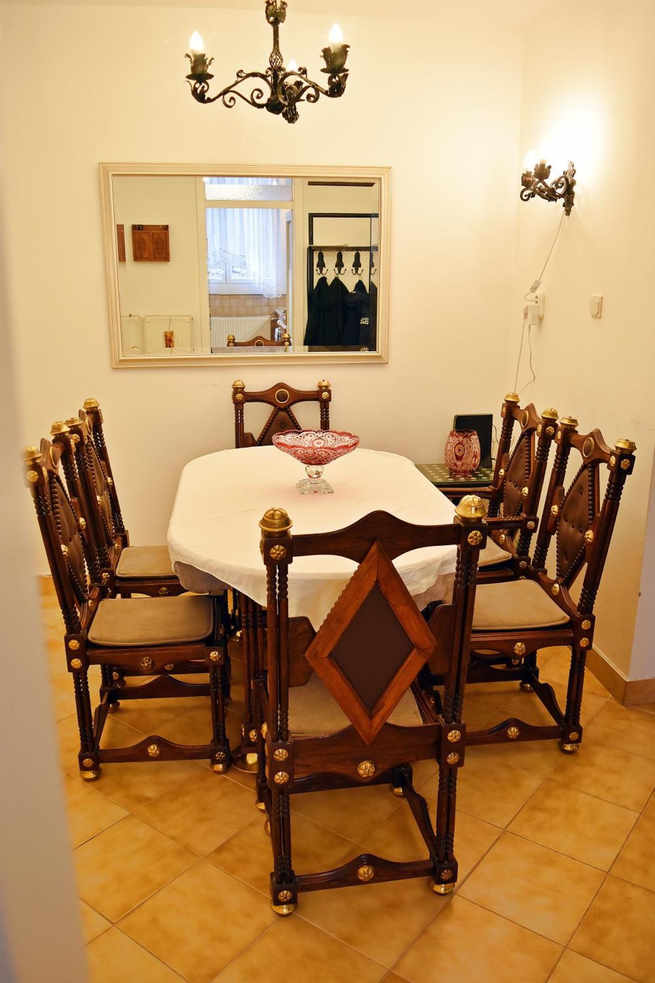 Belvarosi Classic Apartman 85 Square Meters 松博特海伊 外观 照片